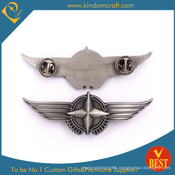 China Customized Zinc Alloy Wings Shape Nickel Plating Pin Badge at Factory Price